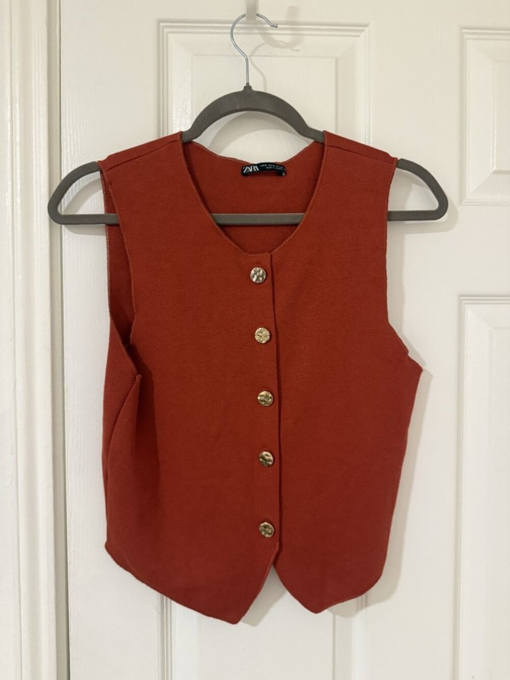 Zara Rust Knit Sweater Vest Gold Button V-Neck Waistcoat M